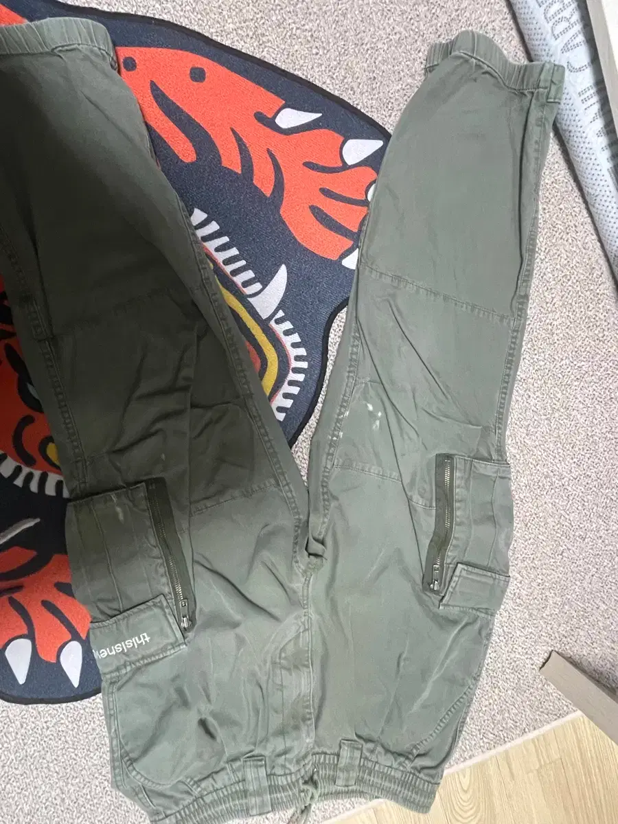 thumbnail-0